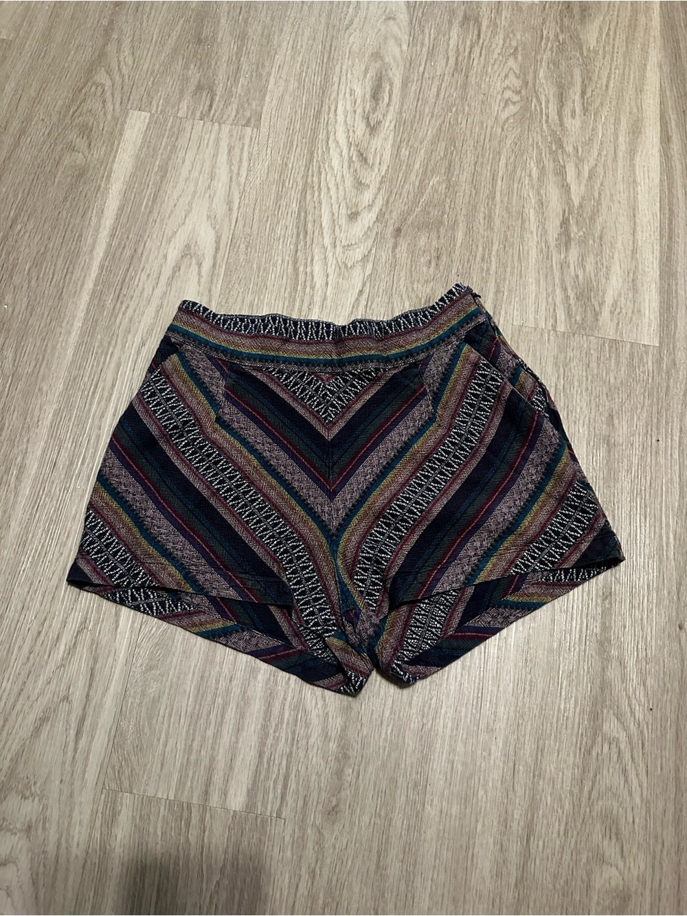 Ecote Multicolor Chevron High-Waist Shorts — Black Base